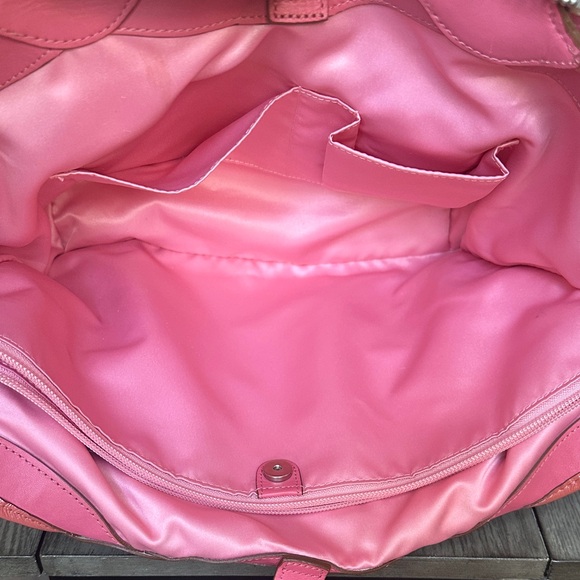 Coach Signature C Bleeker Floral Patent Leather Appliqué Tote & Wallet - Picture 8 of 16